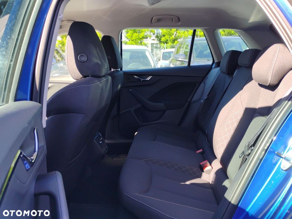 Skoda Kamiq 1.0 TSI Ambition DSG - 25
