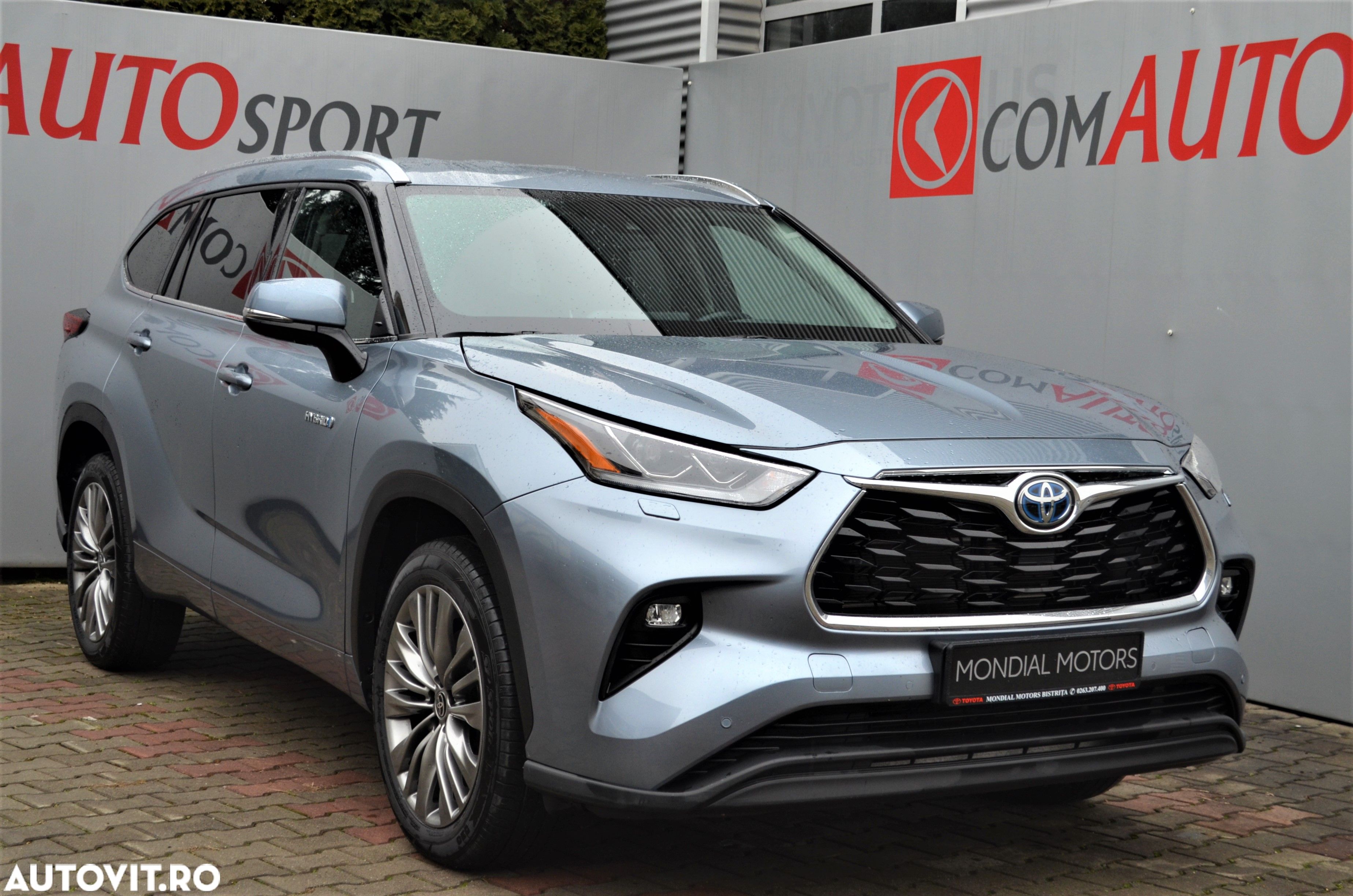 Toyota Highlander - 1