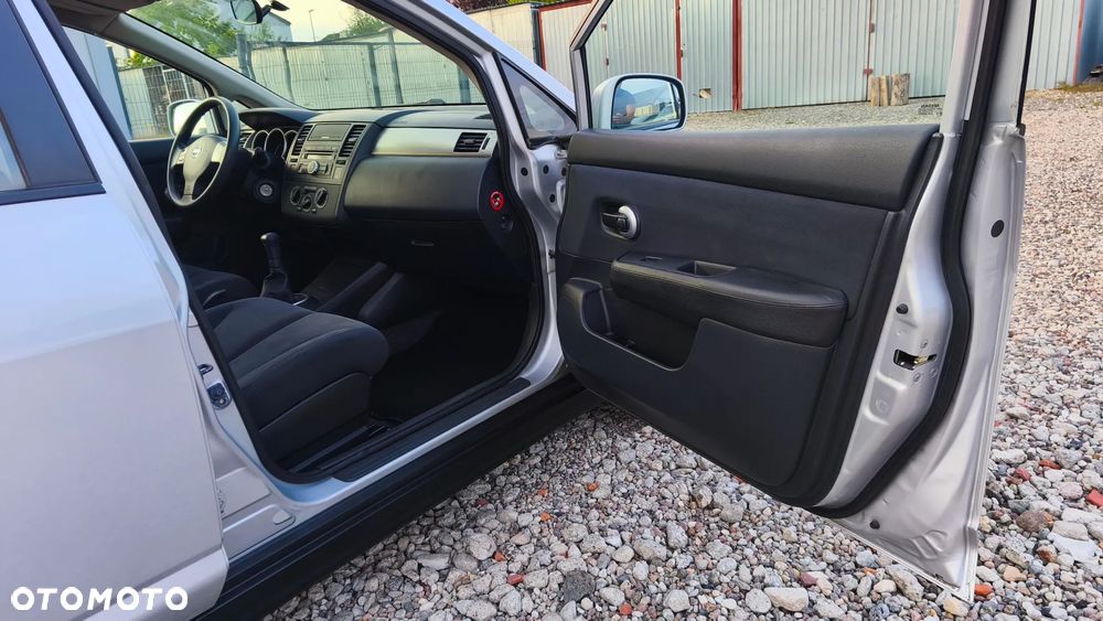 Nissan Tiida - 19
