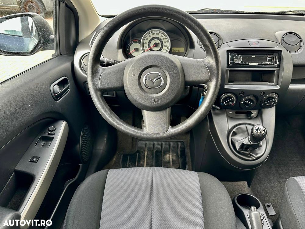 Mazda 2 1.3 Impression - 5