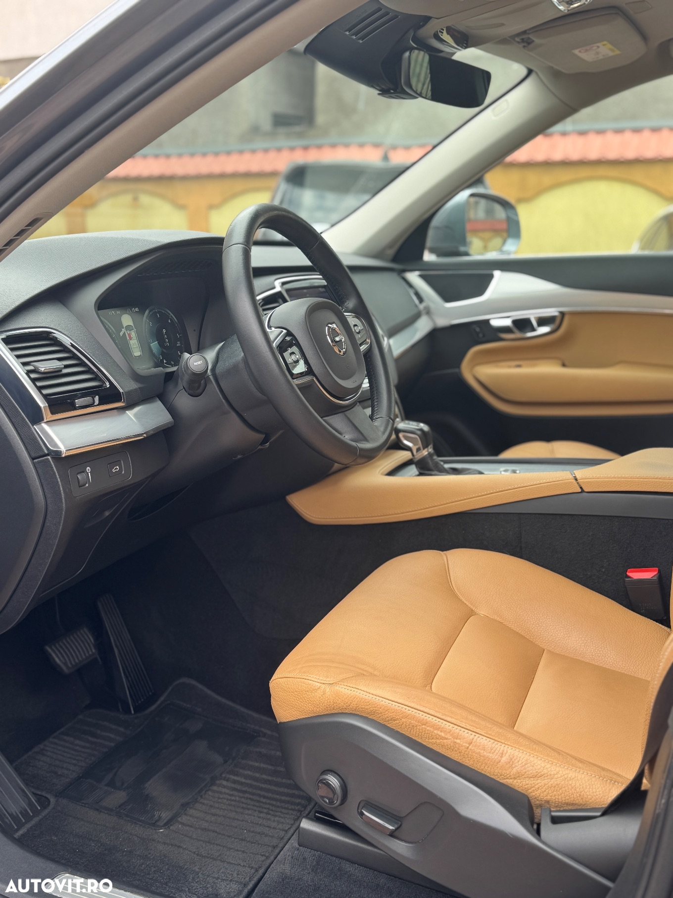 Volvo XC 90 D5 AWD Geartronic Momentum - 10