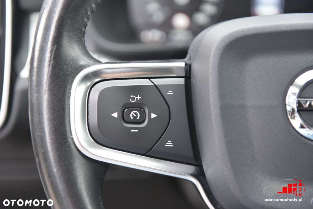 Volvo XC 40 - 31