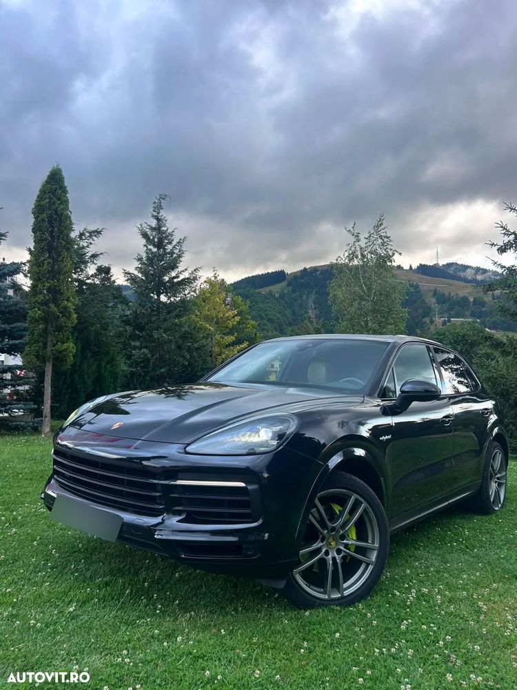 Porsche Cayenne - 2