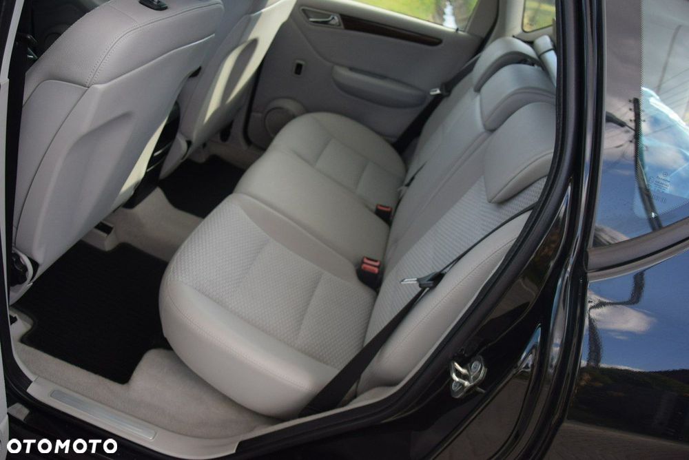 Mercedes-Benz Klasa A 160 Autotronic Elegance - 18