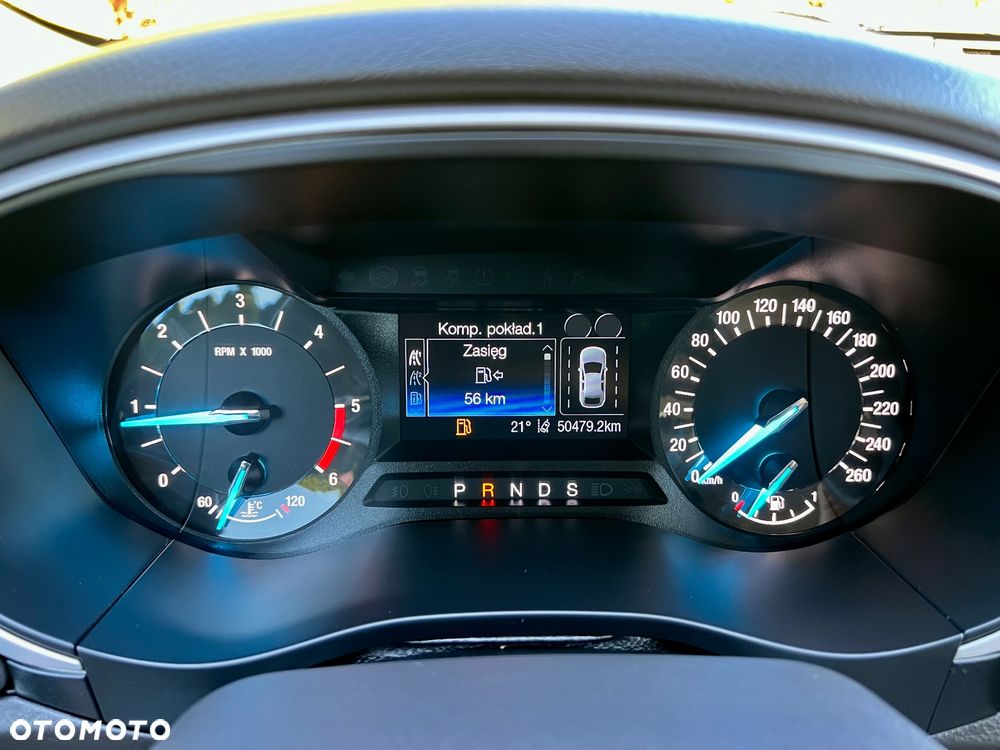 Ford Mondeo - 36