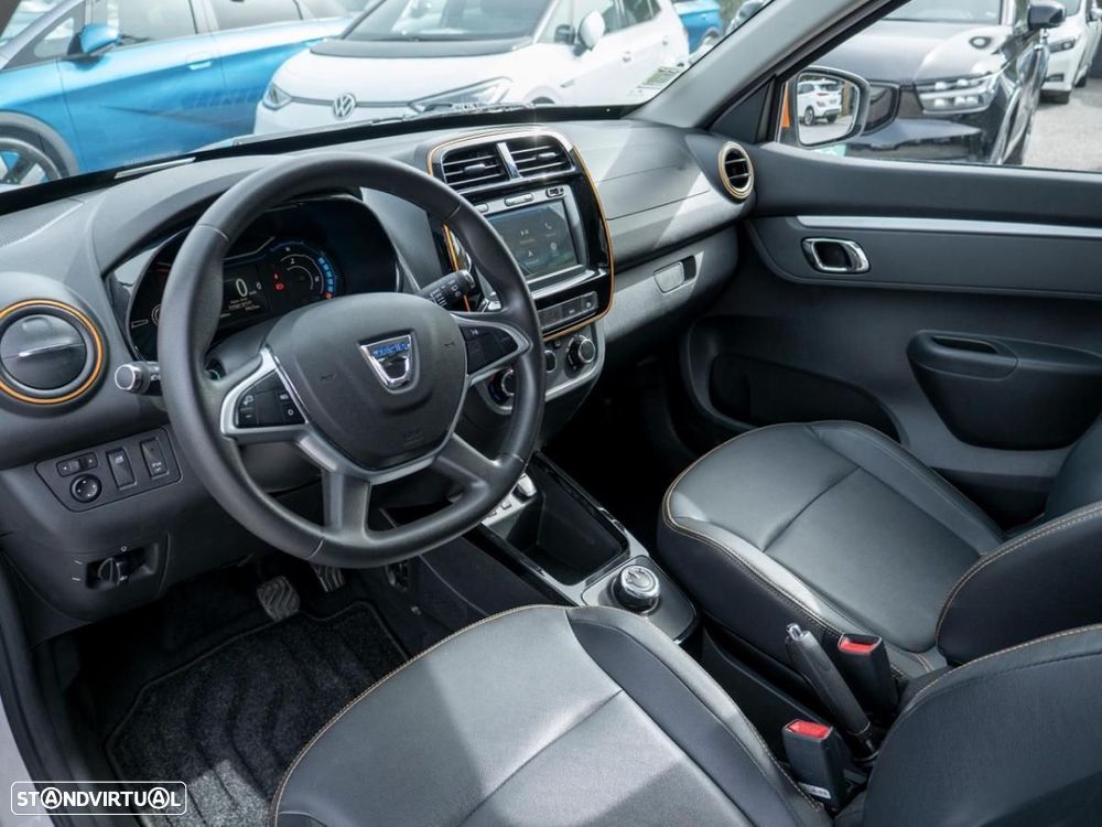 Dacia Spring Comfort Plus - 24
