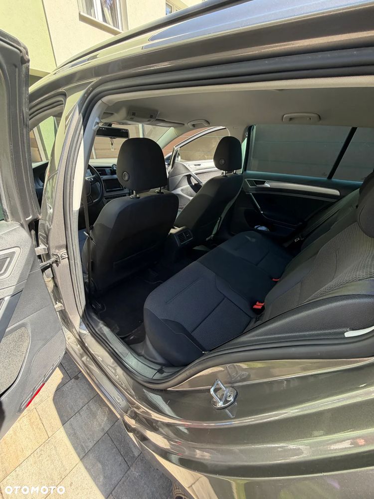 Volkswagen Golf 1.6 TDI 4Motion BlueMotion Technology Comfortline - 11