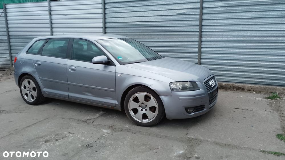Tylko Części AUDI A3 8P 1.6 FSI BLF 116KM 85kW 5D SPORTBACK 04r–08r Lakier LY7H - 6