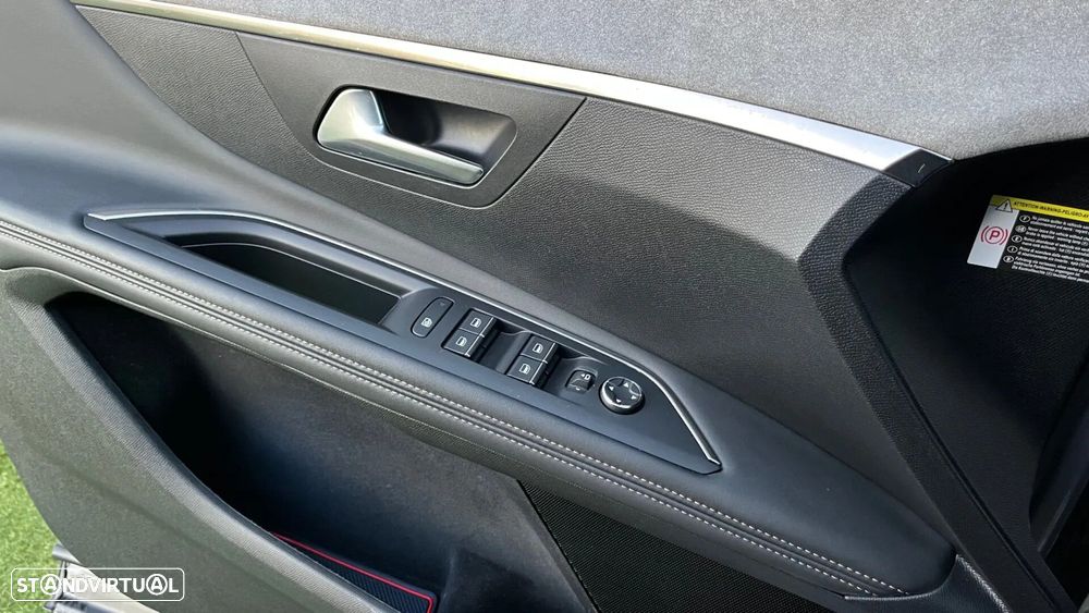 Peugeot 3008 1.5 BlueHDi GT EAT8 - 18