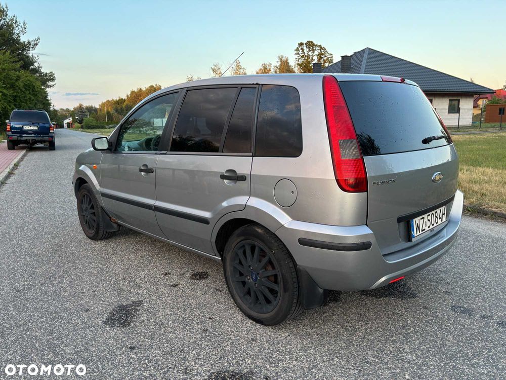 Ford Inny - 4