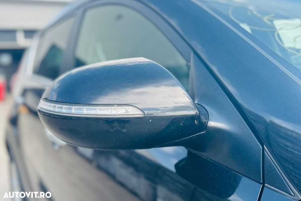 OGLINDA DREAPTA CU RABATARE KIA SPORTAGE 2012 - 1