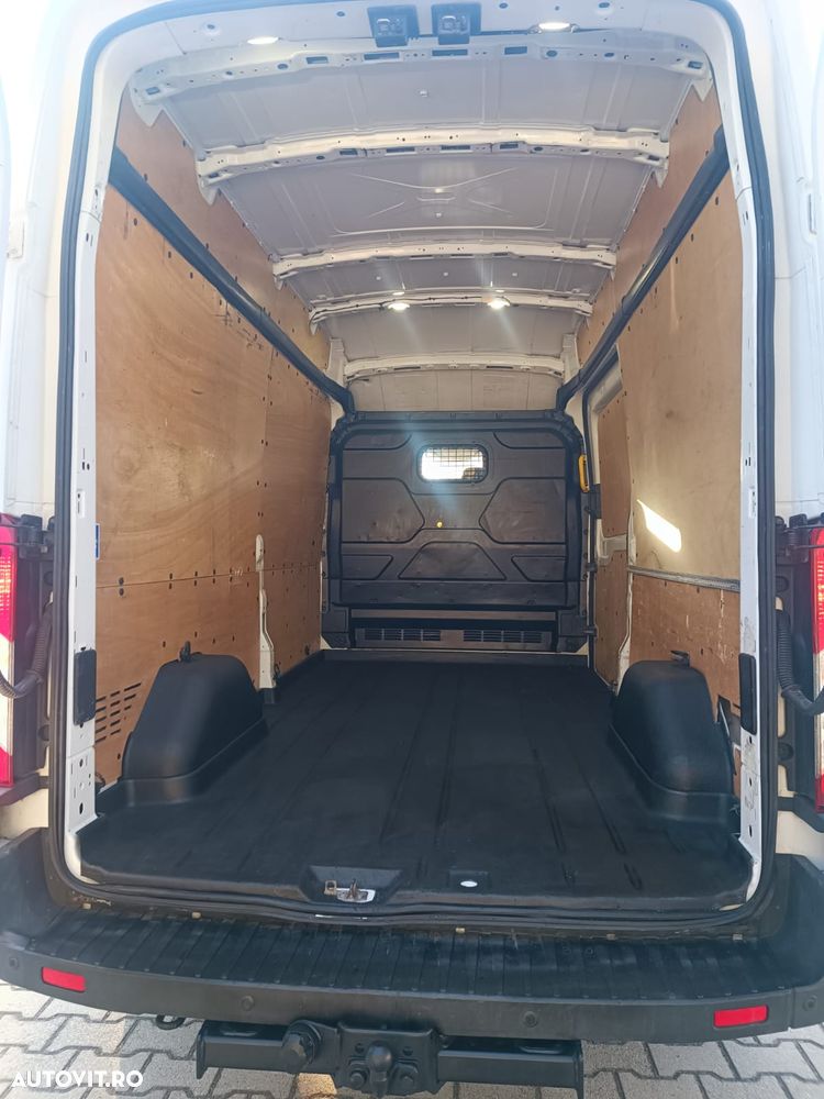 Ford Transit Mk8 - 8