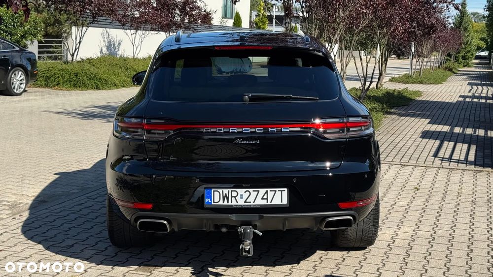 Porsche Macan Standard - 2