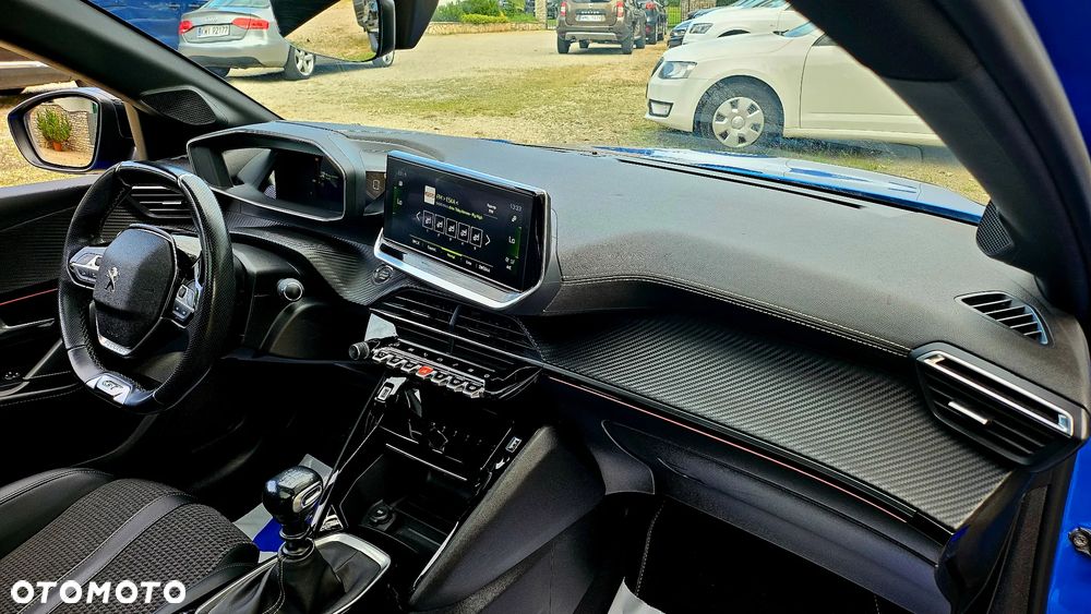 Peugeot 208 PureTech 100 GT Pack - 29
