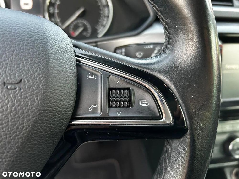 Skoda Superb 2.0 TDI 4x4 Style - 19