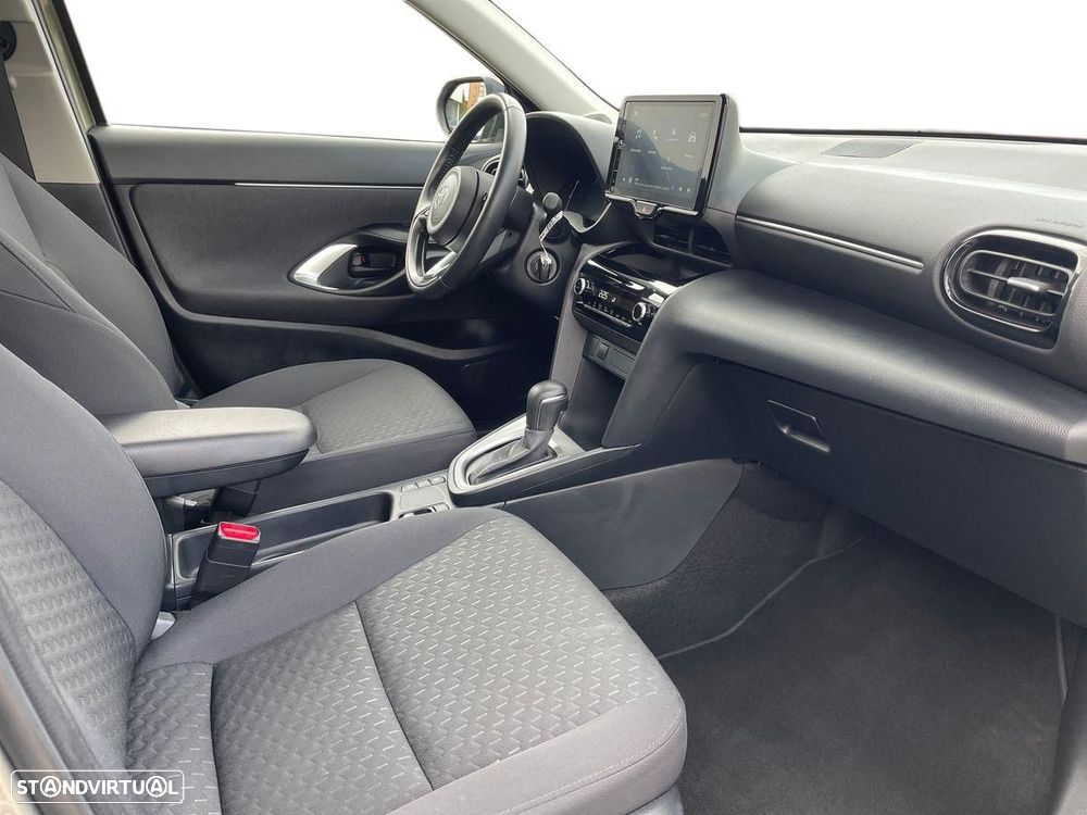 Toyota Yaris Cross 1.5 HDF Comfort Plus - 6
