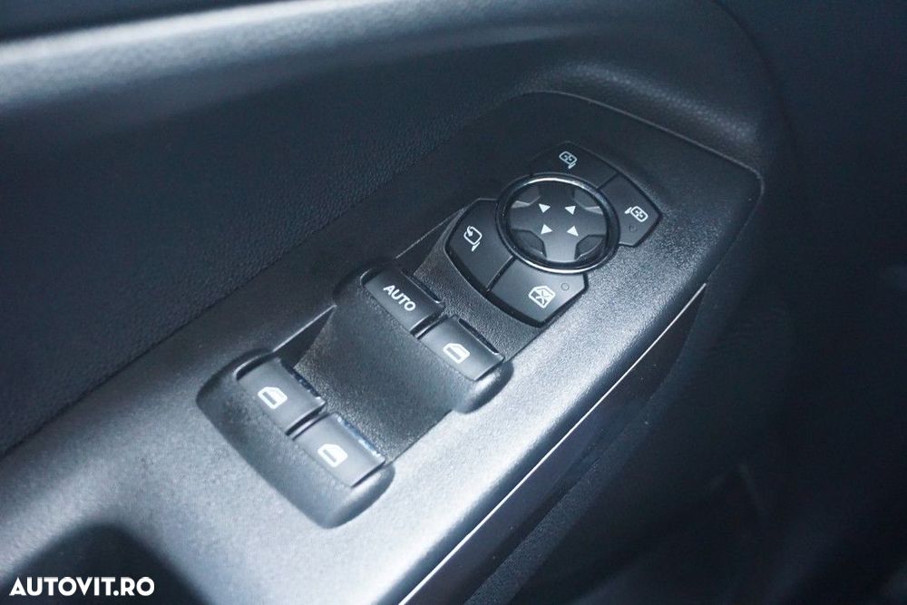 Ford EcoSport - 13