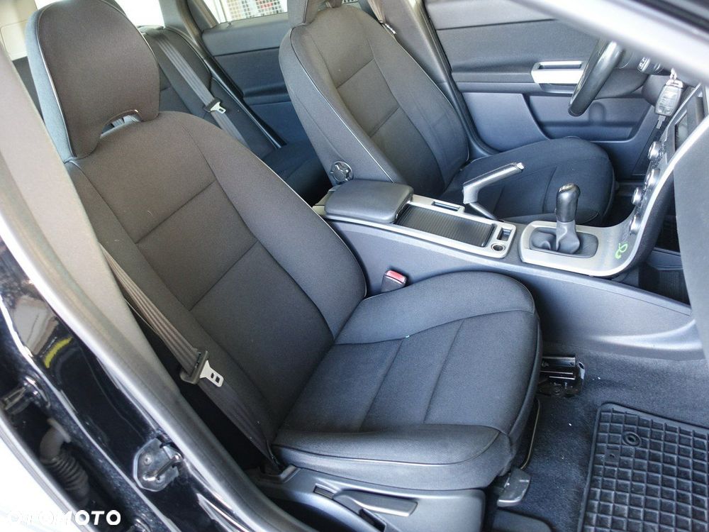 Volvo V50 1.6D DRIVe - 19