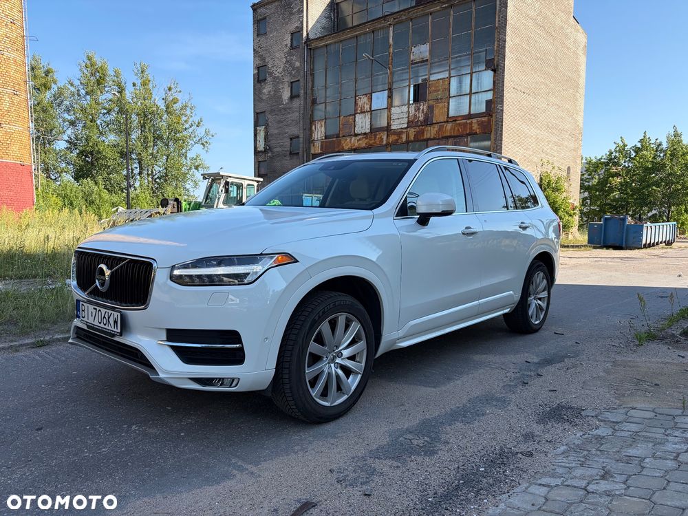 Volvo XC 90 - 1