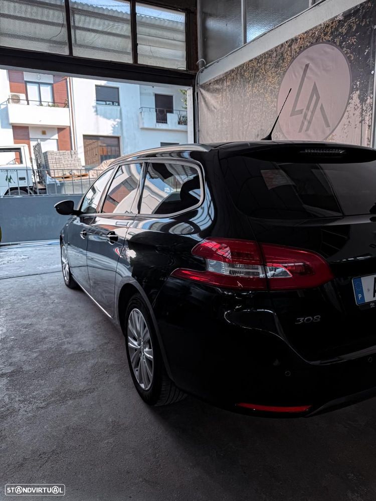 Peugeot 308 Sw 2021 photo 3