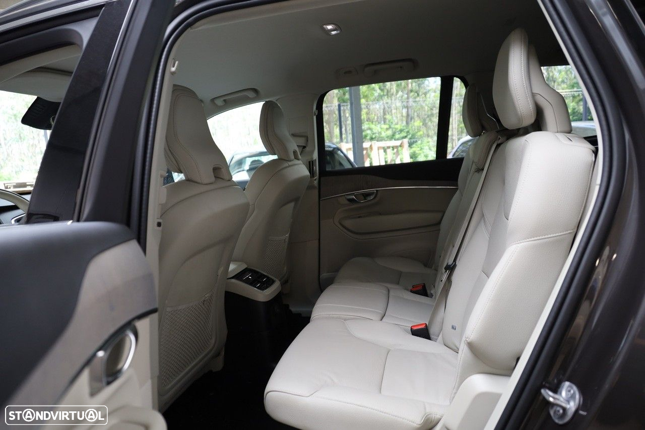 Volvo XC 90 2.0 T8 PHEV Core AWD - 12