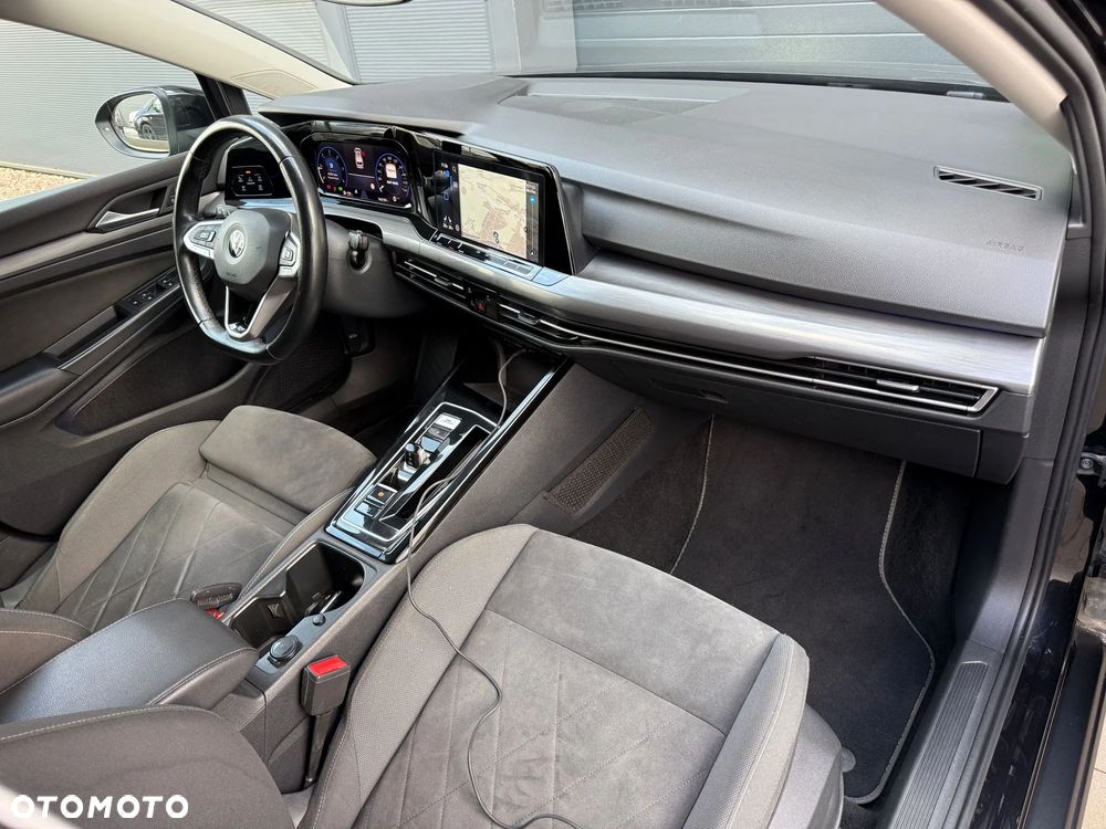 Volkswagen Golf Variant 2.0 TDI SCR DSG Style - 23