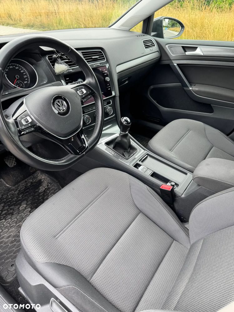 Volkswagen Golf 1.6 TDI BMT Comfortline - 4