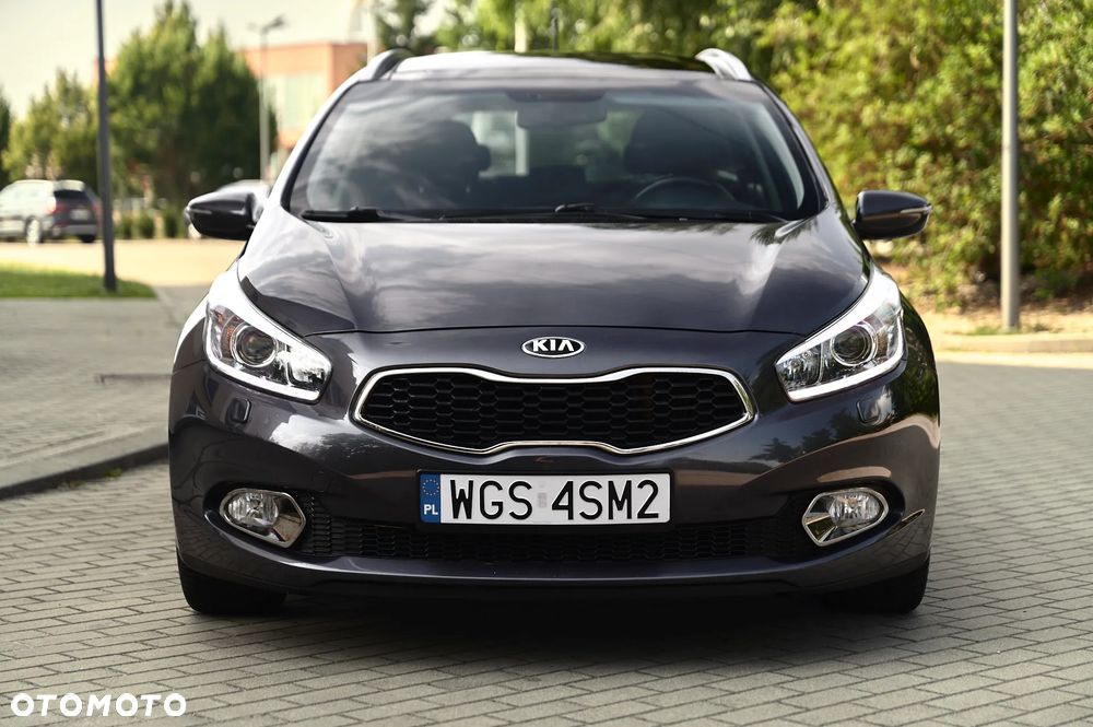 Kia Ceed 1.6 CRDi 128 Platinum Edition - 6