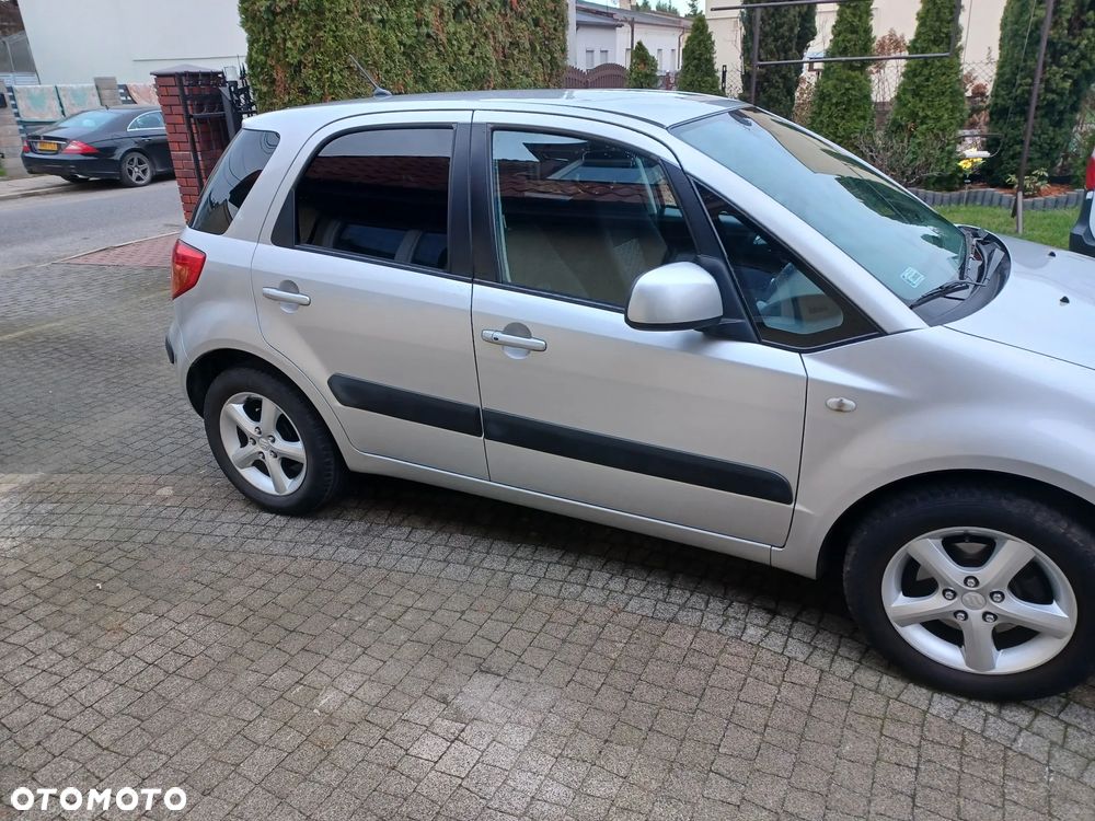 Suzuki SX4 1.6 GLX / Comfort - 3