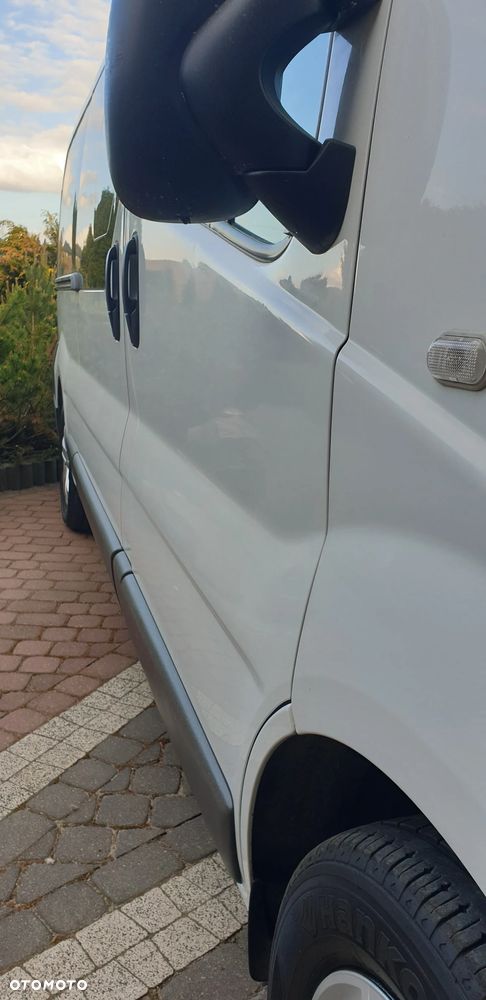 Renault Trafic - 26