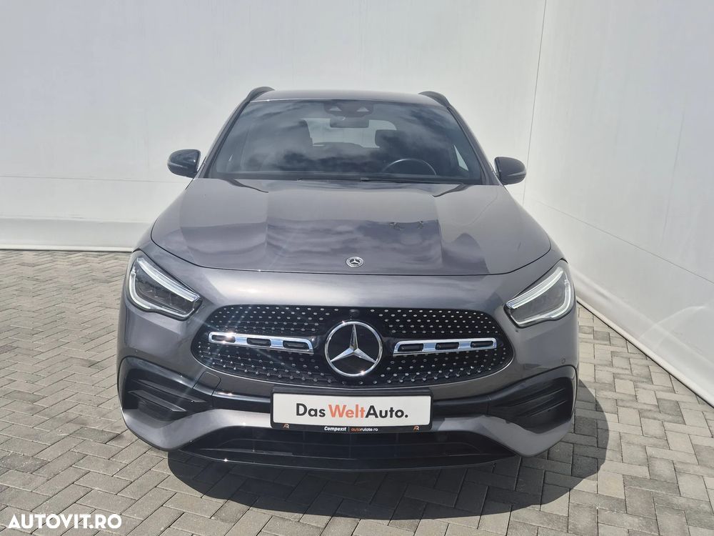 Mercedes-Benz GLA 250 e - 8