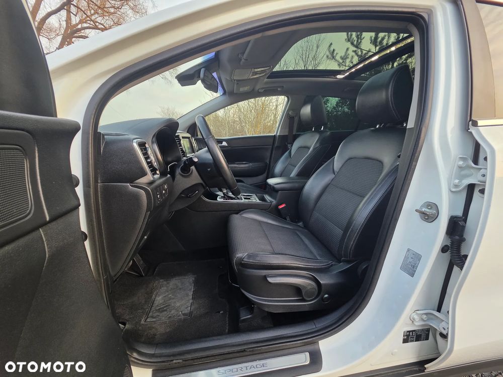 Kia Sportage 1.7 CRDI 2WD Vision - 24