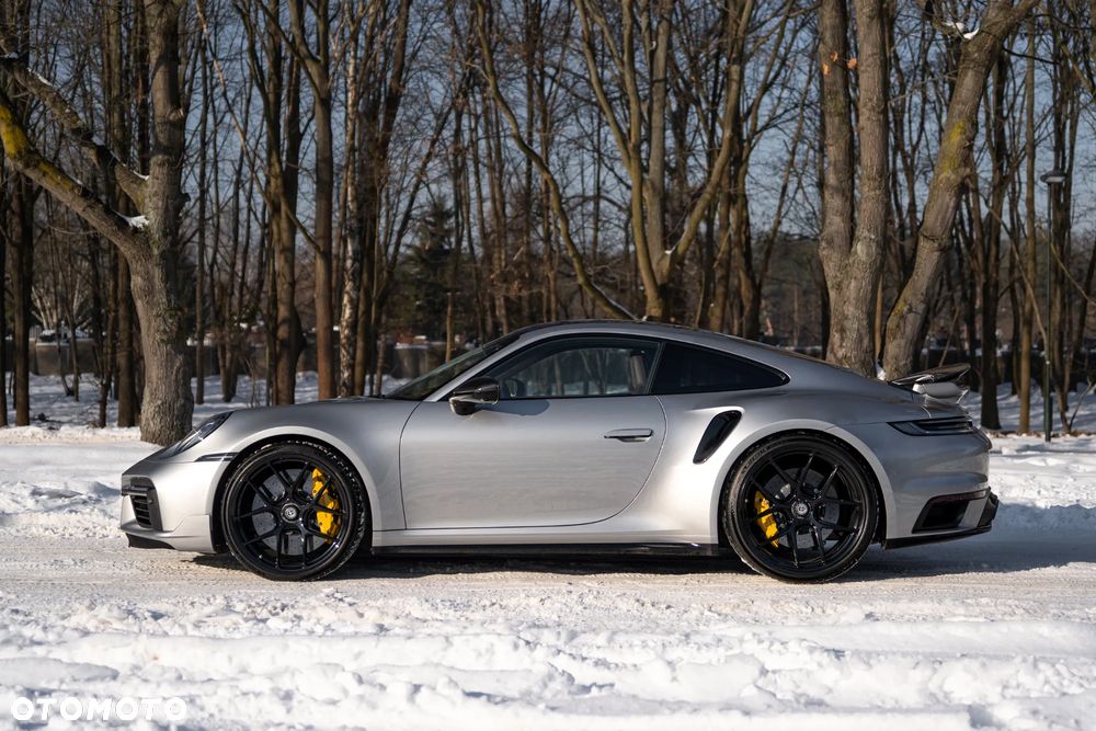 Porsche 911 Turbo S - 10
