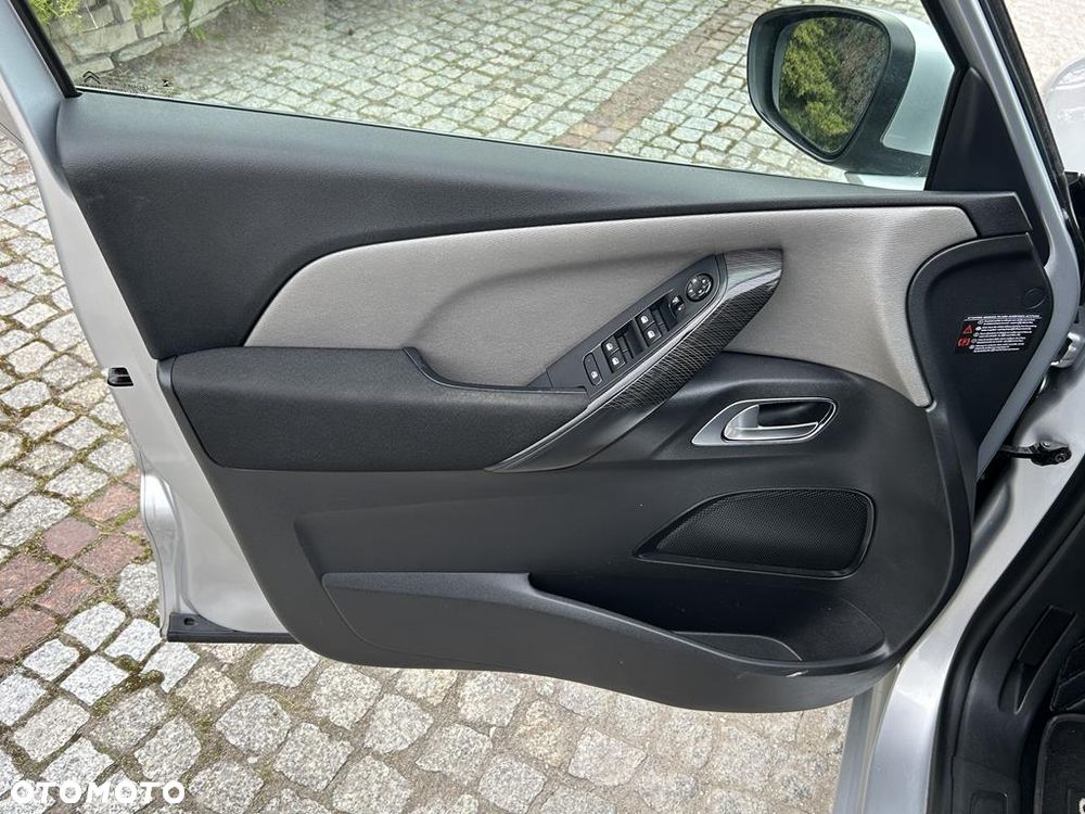 Citroën C4 Picasso - 27