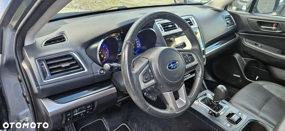 Subaru Legacy - 22