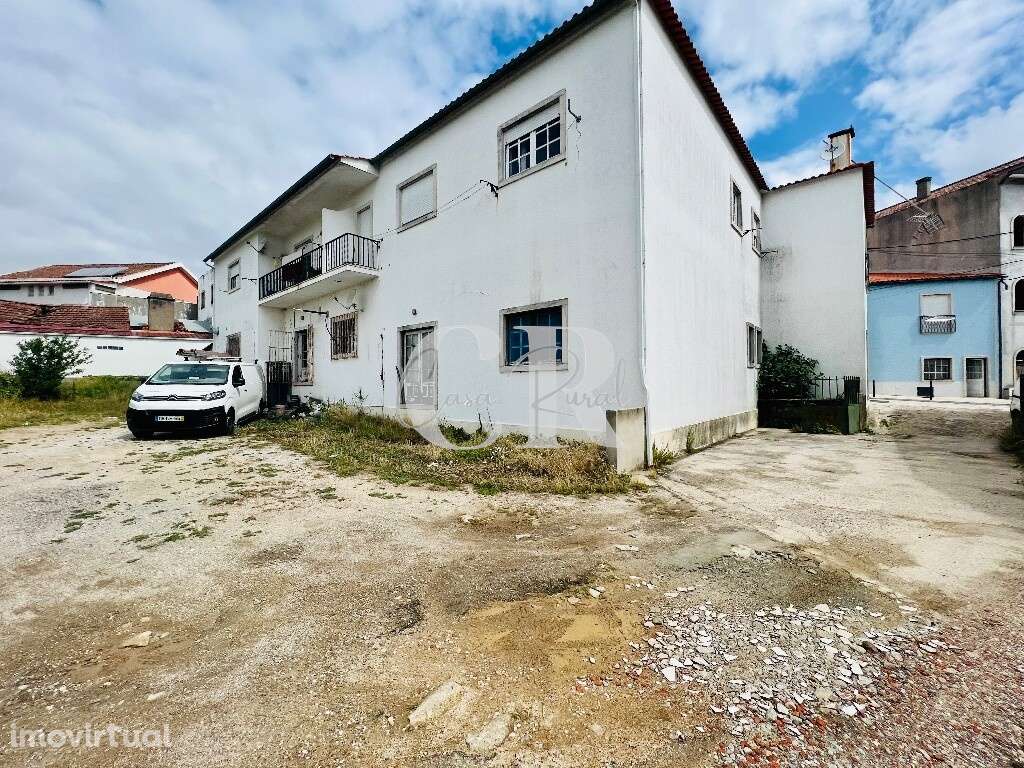 Fração de prédio com restaurante activo - Grande imagem: 3/3