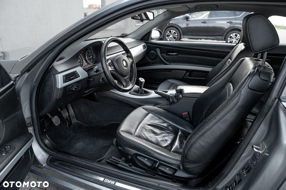 BMW Seria 3 320d DPF - 17