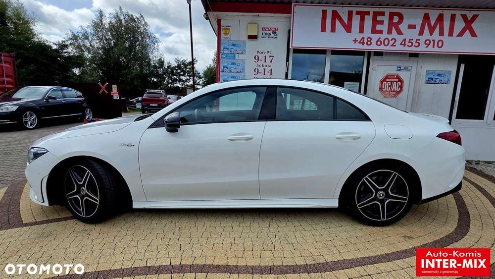 Mercedes-Benz CLA - 9