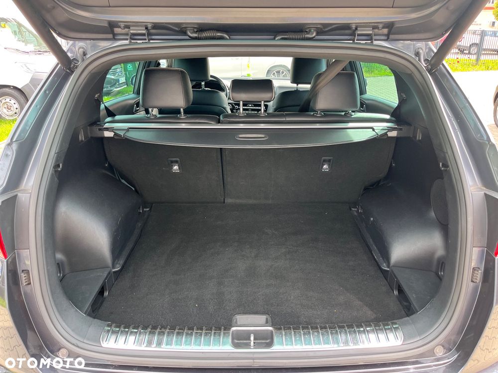 Kia Sportage - 16