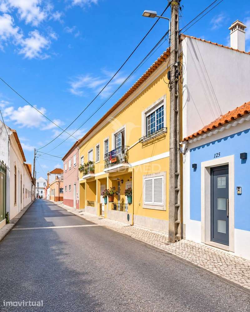 Apartamento T3 com garagem, sótão duas varandas - Grande imagem: 3/15