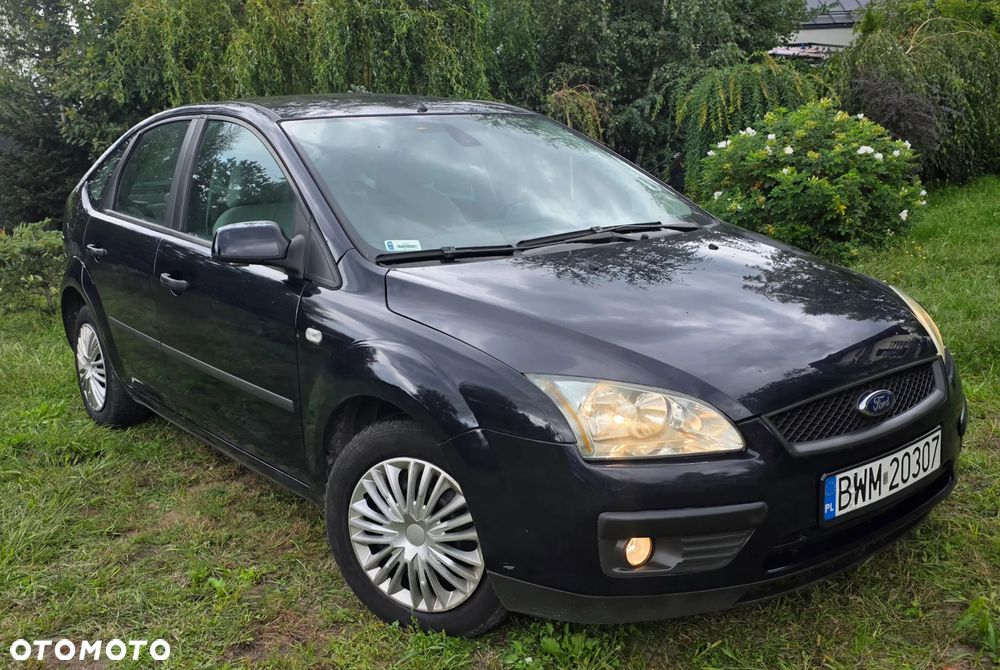 Ford Focus 1.6 16V Trend - 2