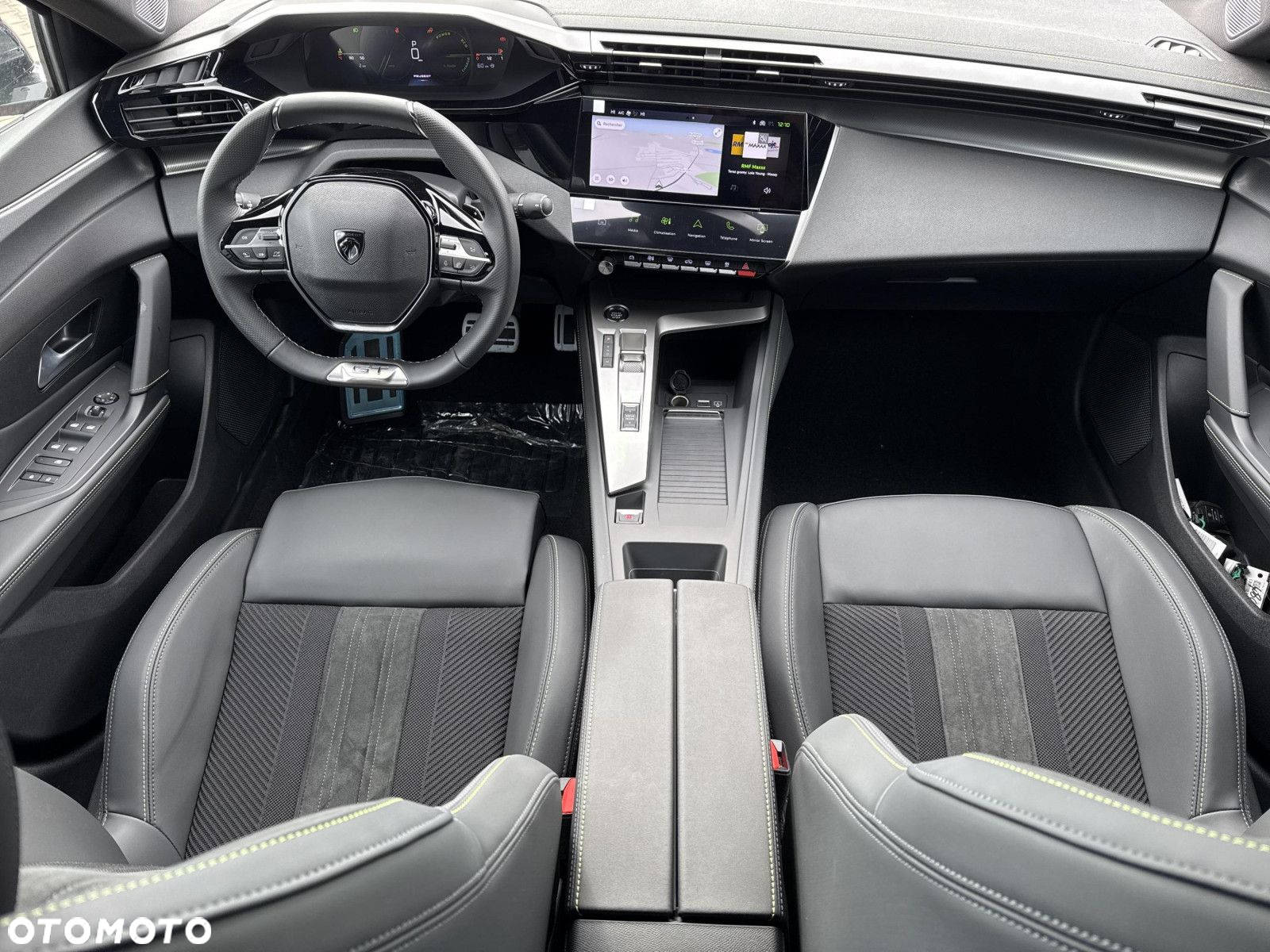 Peugeot 408 - 20