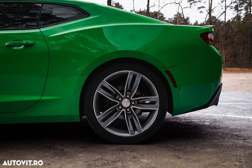 Chevrolet Camaro - 4