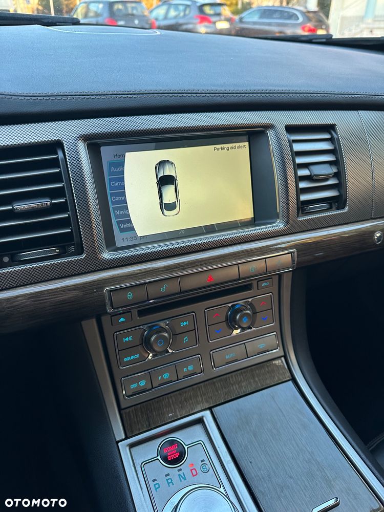 Jaguar XF XFR 5.0 V8 Kompressor - 16