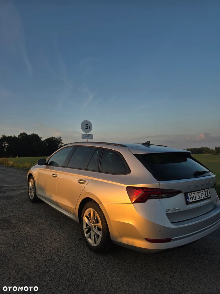 Skoda Octavia 1.5 TSI GPF ACT Ambition - 4