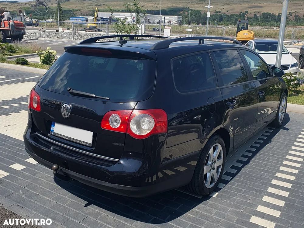 Volkswagen Passat 2.0 TDI DPF Comfortline - 6