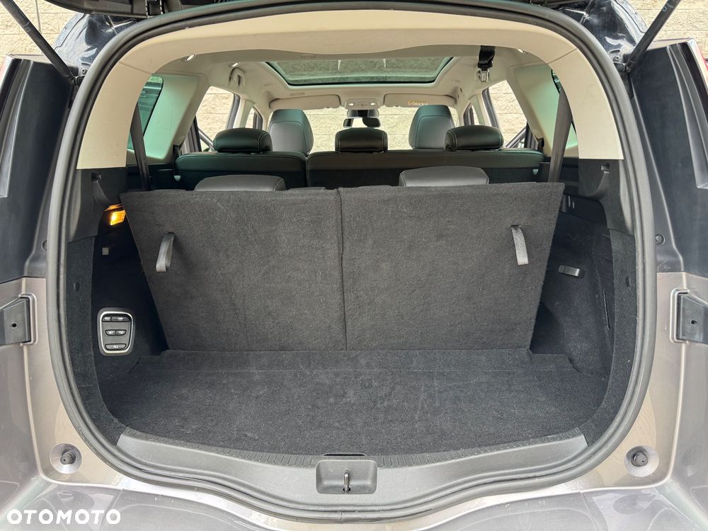 Renault Grand Scenic BLUE dCi 150 EDC BOSE EDITION - 10