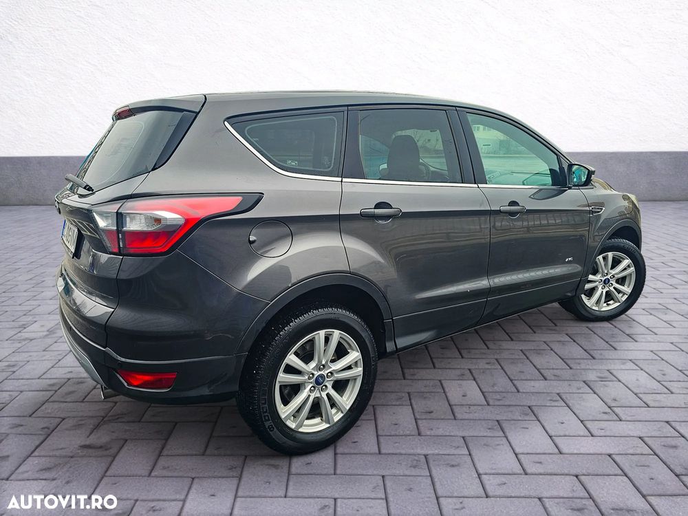 Ford Kuga - 7