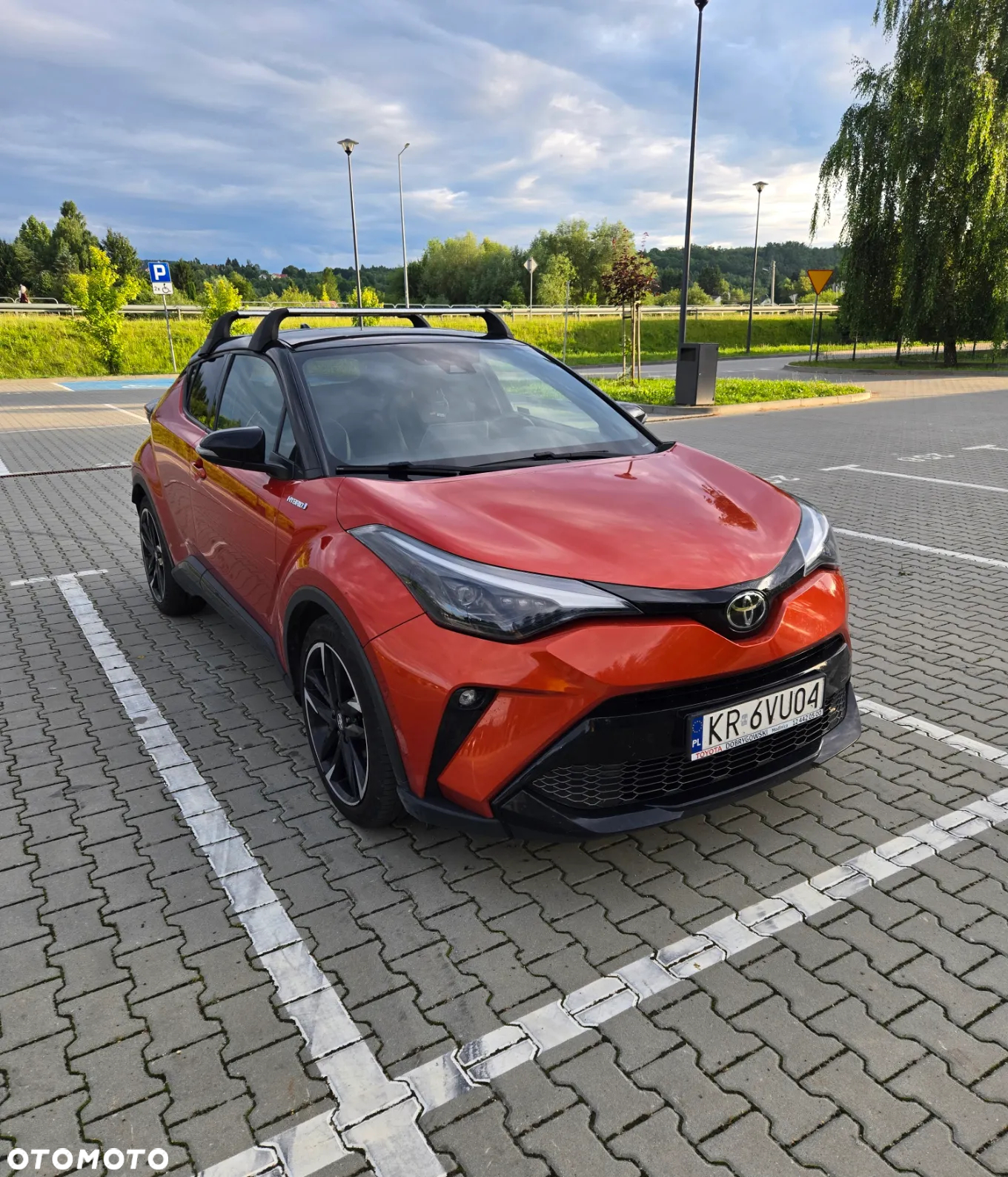 Toyota C-HR 1.8 Hybrid GPF GR Sport - 2