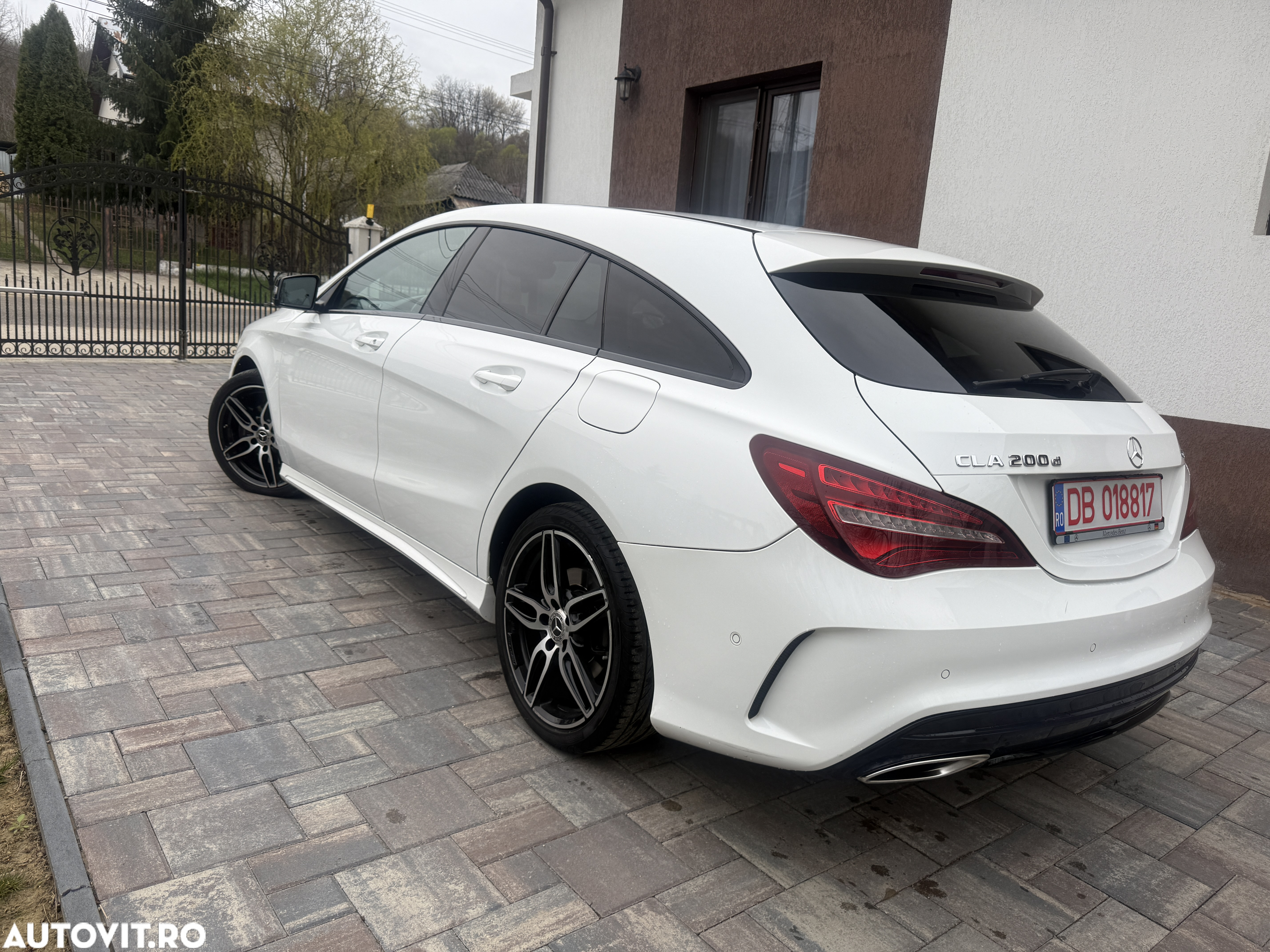 Mercedes-Benz CLA Shooting Brake 200 (CDI) d 4Matic 7G-DCT AMG Line - 6